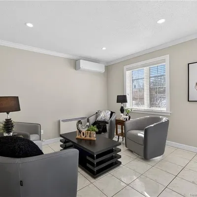 Maison familiale à étage à Caraquet