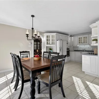 Maison familiale à étage à Caraquet