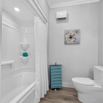 New Waterfront Bungalow, Steps from Tracadie