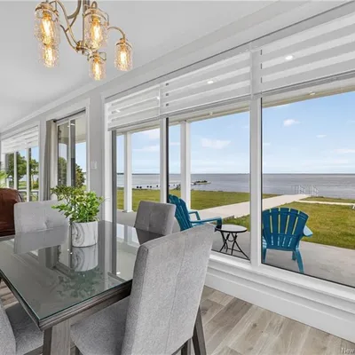 New Waterfront Bungalow, Steps from Tracadie